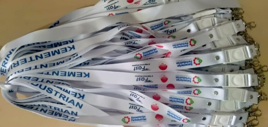 apa itu lanyard dan jenisnya